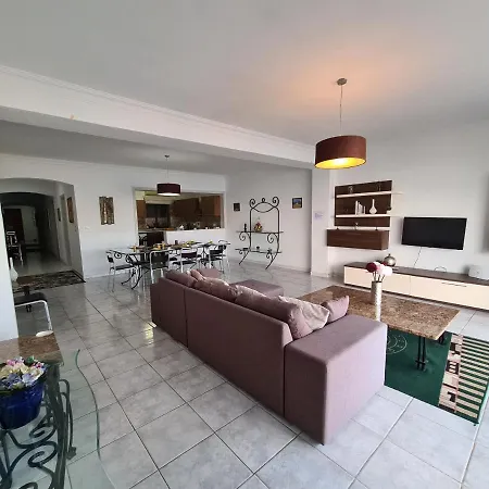 Spacious Seafront Apt Next To Sliema-Valeta Ferry Exterior foto