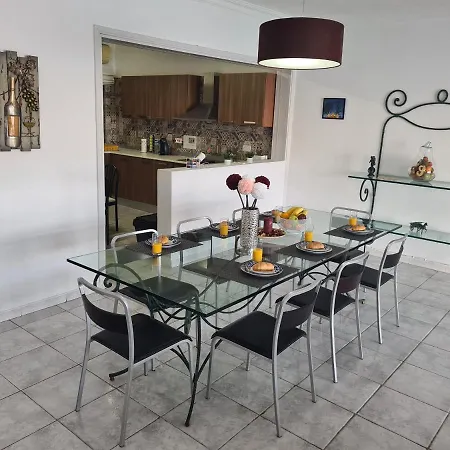 Spacious Seafront Apt Next To Sliema-Valeta Ferry Exterior foto